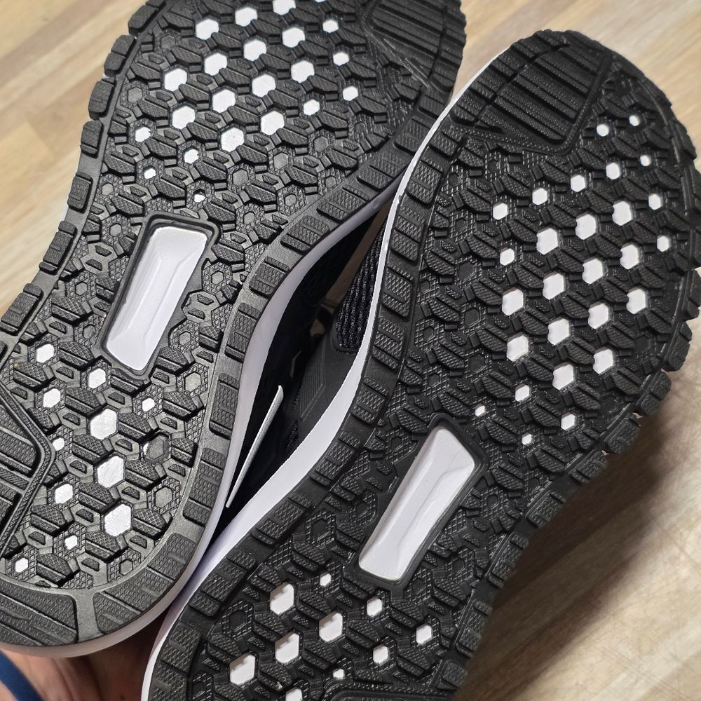🇬🇪🩵NWT Adidas Women's Ultimashow Core Running Shoes Size 7.5 - Picture 11 of 15